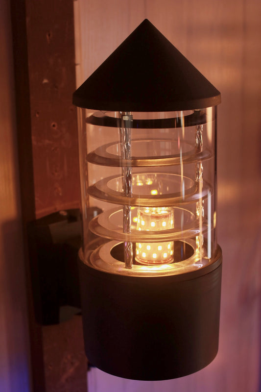 OUTDOOR LIGHT ON112