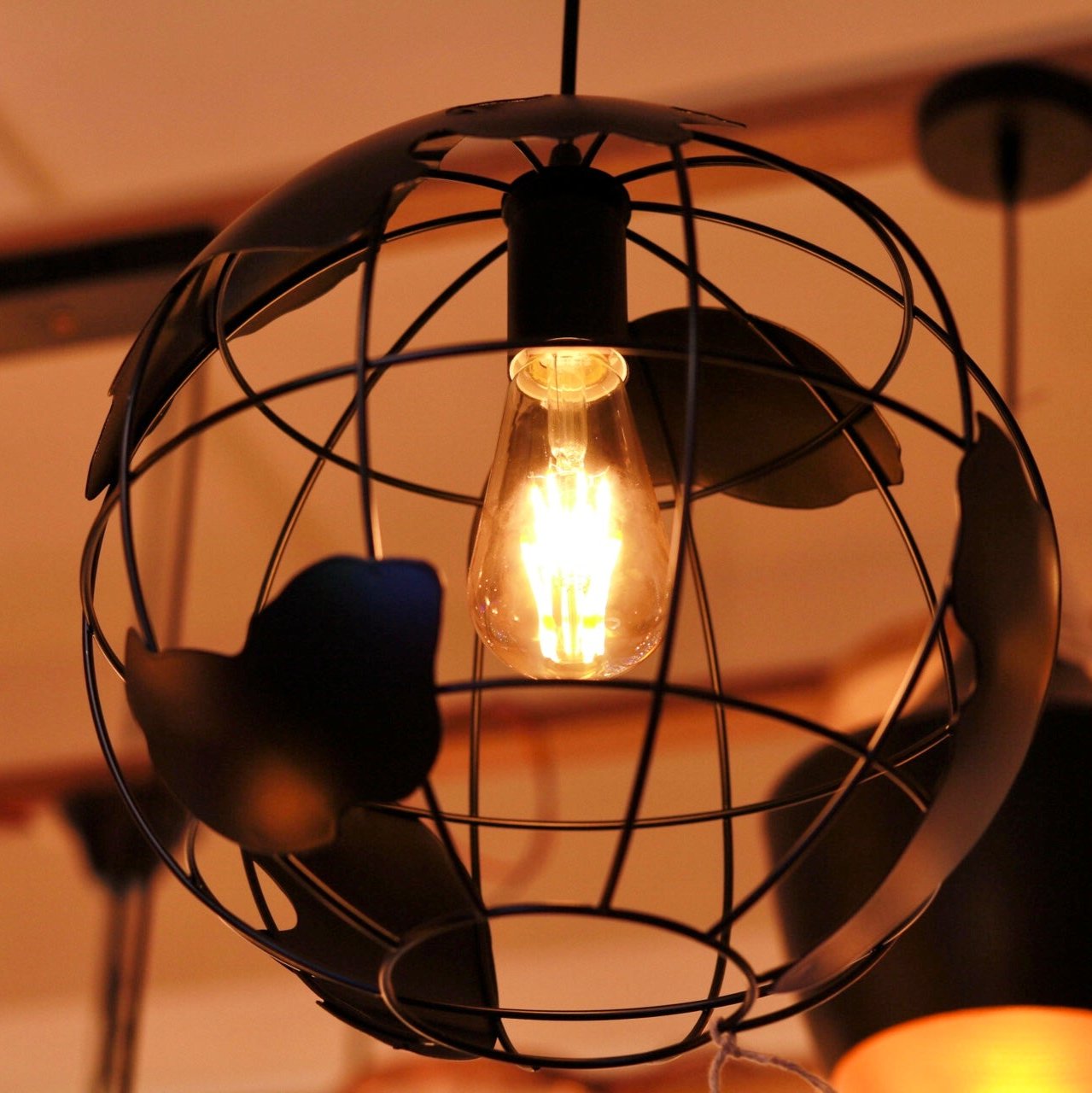PENDANT LIGHT H156