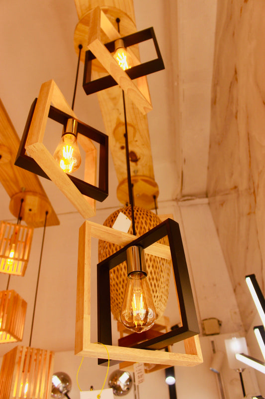 PENDANT LIGHT H530
