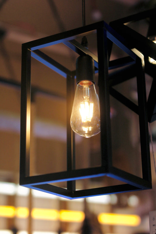 PENDANT LIGHT H409