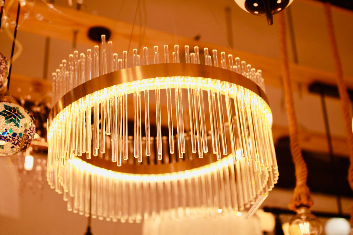 H517 PENDANT LIGHT
