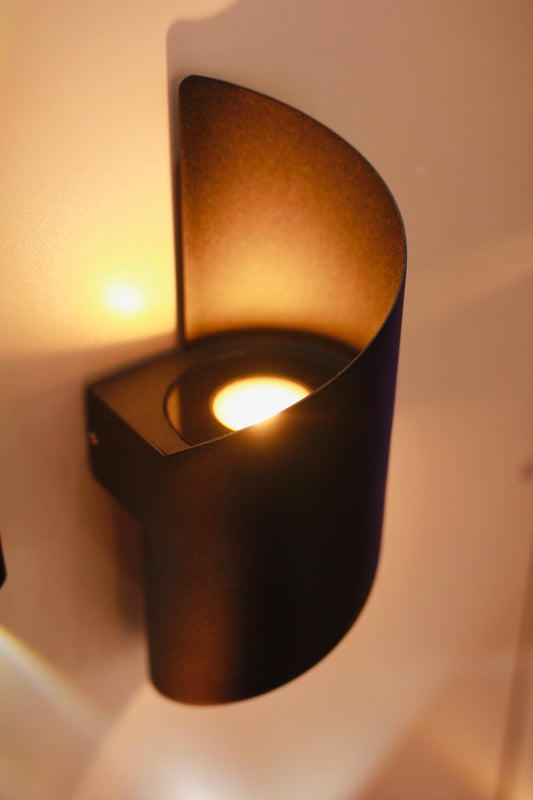 OUTDOOR LIGHT O317 WW