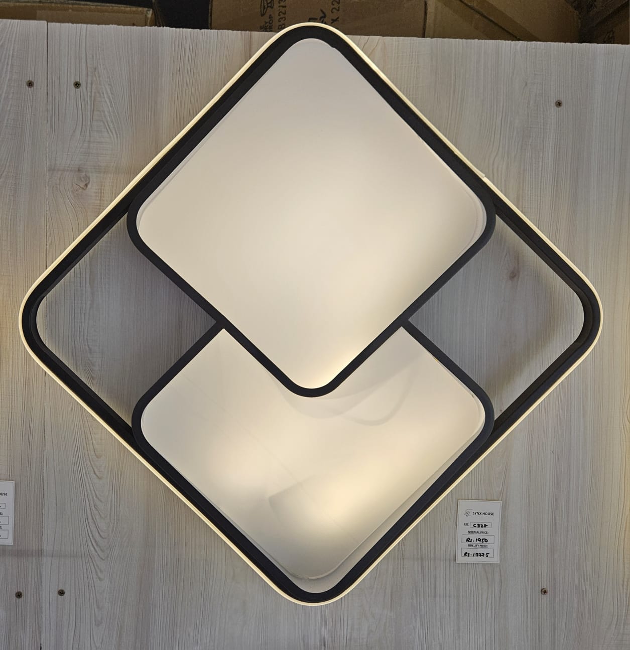 CEILING LIGHT C328