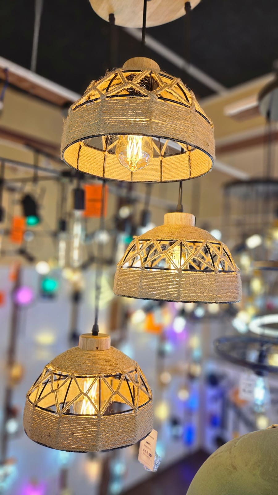 PENDANT LIGHT H405