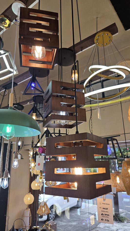 PENDANT LIGHT H425