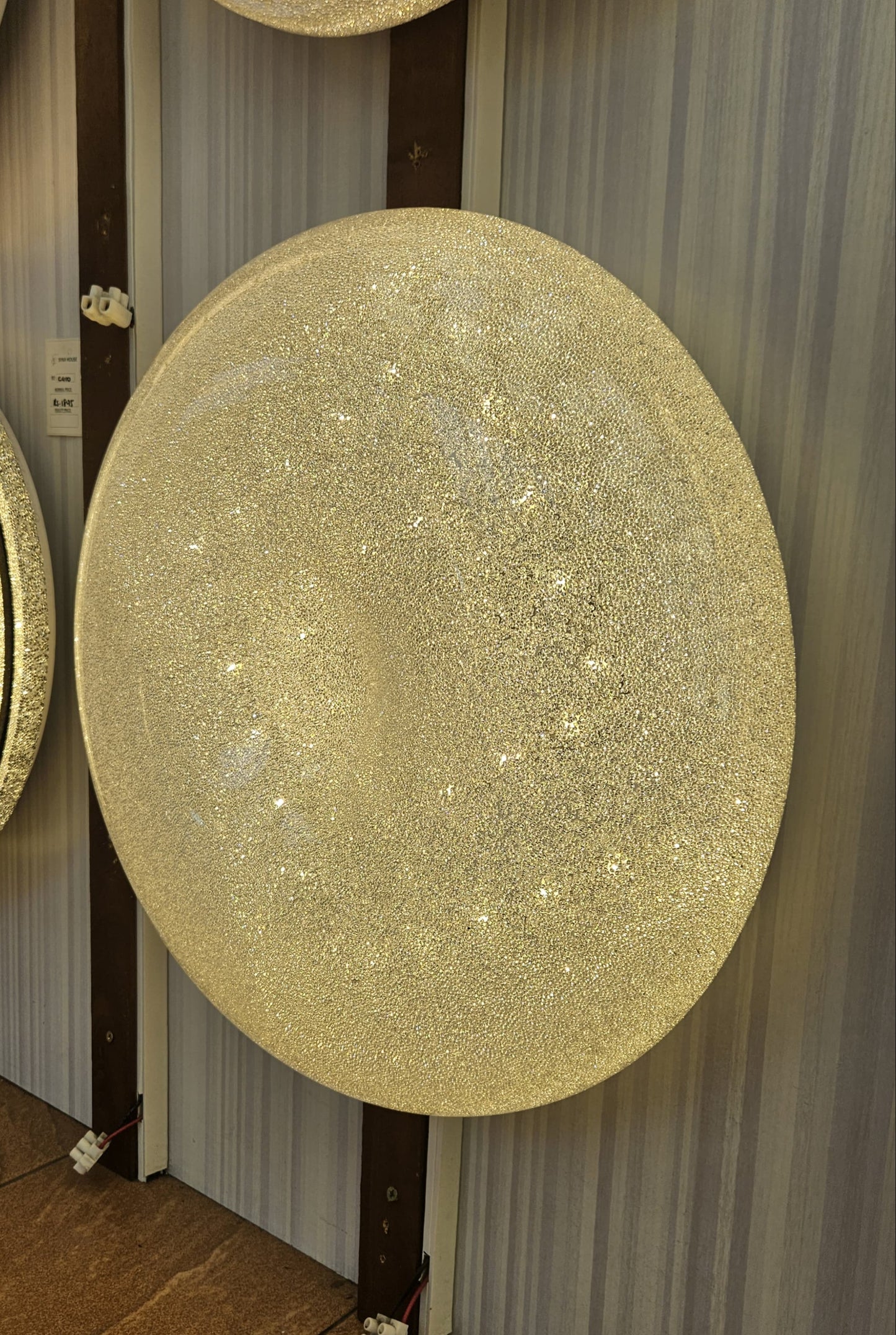 CEILING LIGHT C424