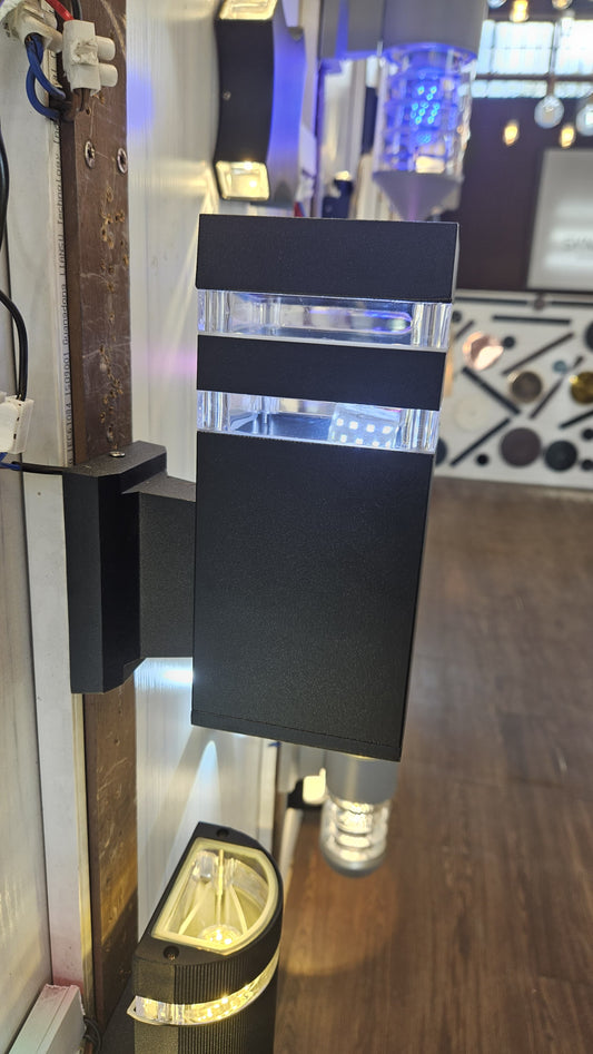 OUTDOOR LIGHT O300