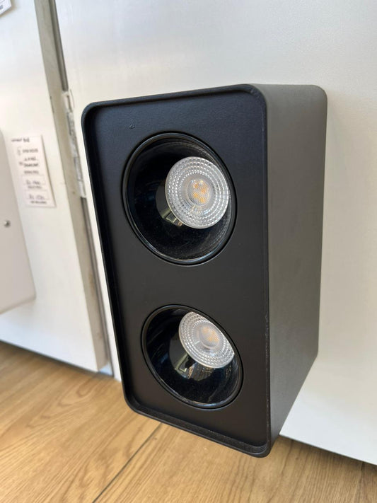 2 EYES SQ BLACK DOWNLIGHT SPOT